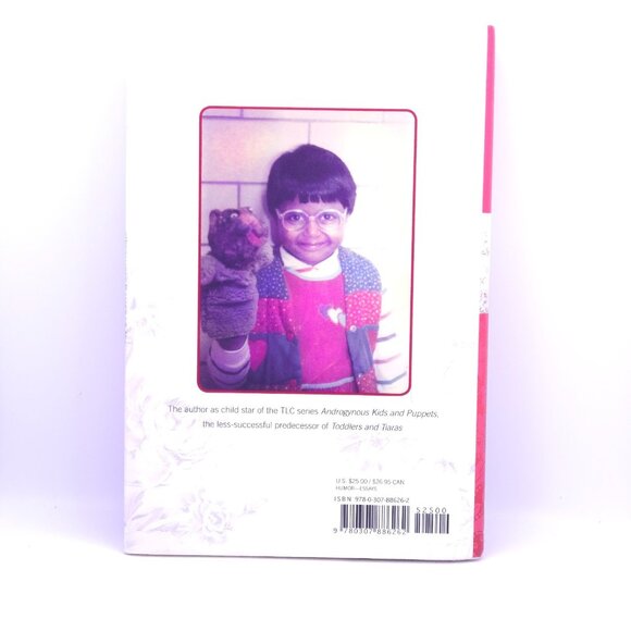 Is Everyone Hanging Out Without Me? (And Other Concerns) by Mindy Kaling - Picture 2 of 5